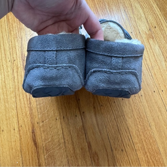 UGG Corvin Loafer Slippers Grey Men’s Size 11 - Picture 6 of 10